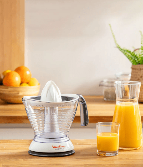 MOULINEX CITRUS JUICER  25W, 0.6LTRS CAPACITY, 220-240V, 50-60HZ AUTOMATIC ON/OFF