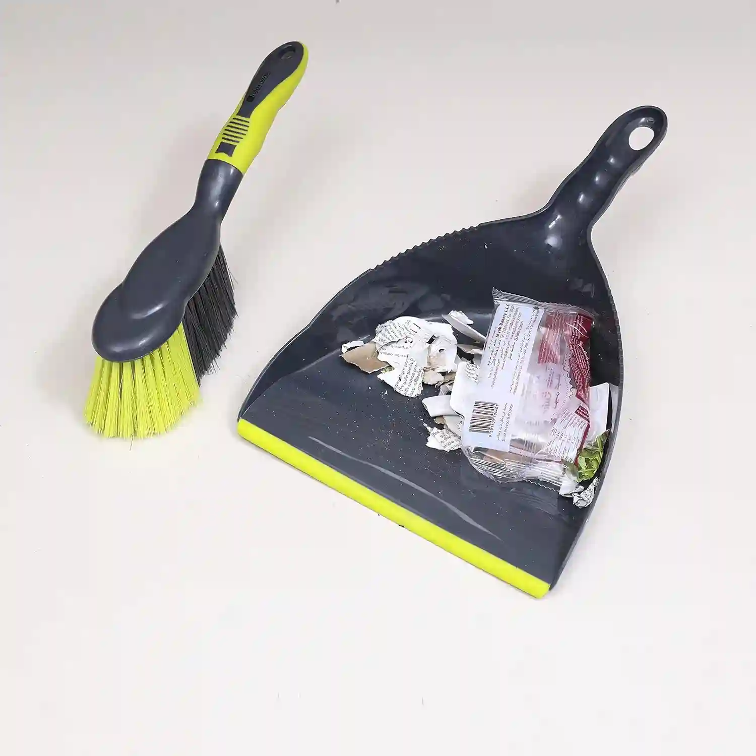Royalford Dust Pan & Brush Set
