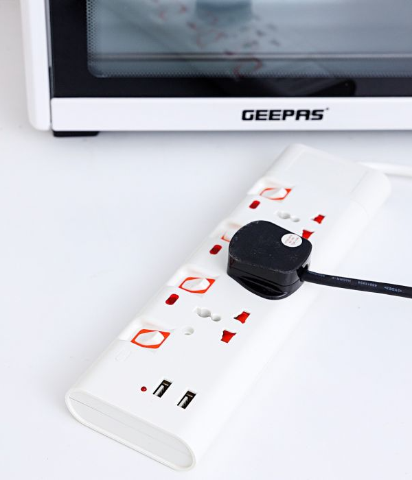 Extension Socket WthUSB Port/3Way-5M1x24