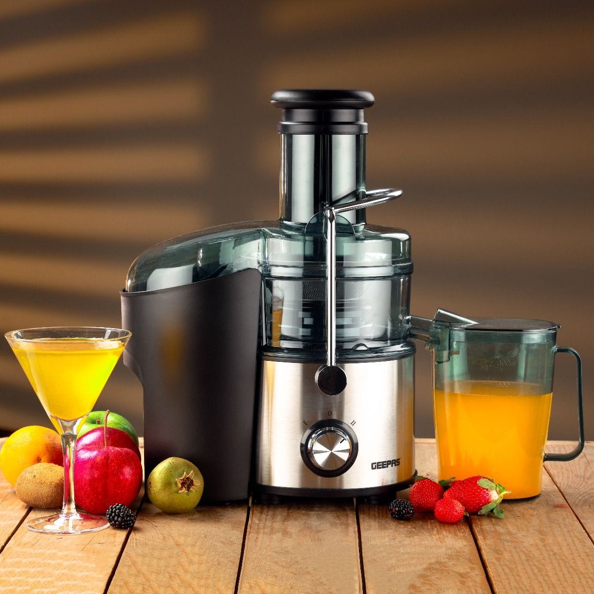 S/S Juice Extractor/1.1Ltr Cup/800W 1X4
