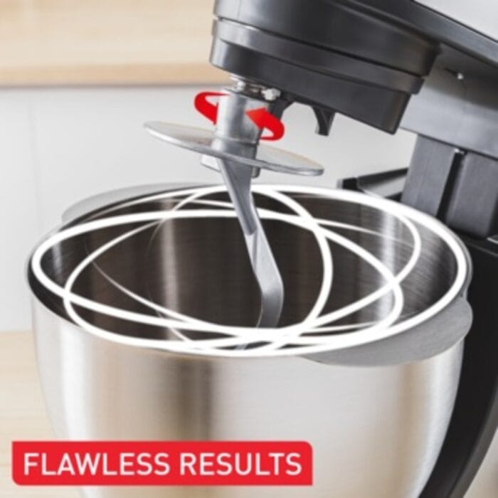MOULINEX BAKE ESSENTIAL KITCHEN MACHINE, 800W, 4.8 LTR CAPACITY, 3 PASTRY ATTACHMENTS. 6 SPEEDS + PULSE