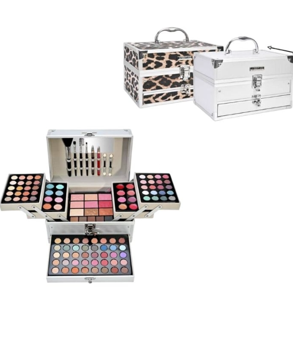 Makeup Kit Miss Young-GM17290