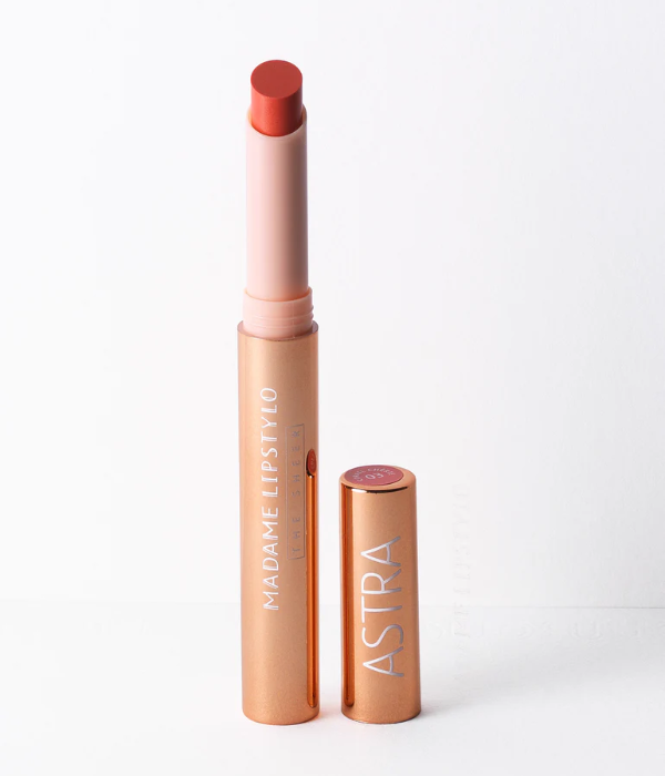 Astra Madame Lip Stylo The Sheer Lipstick - Shade - Corail ChÌ¬rie